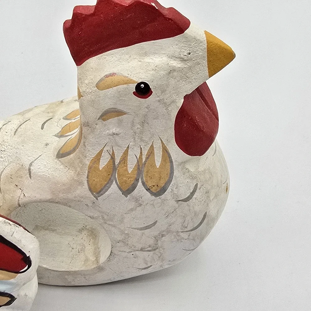 2 Wooden‎ Napkin Rings Farmhouse Country Chicken Hen Roosters Hand Painted